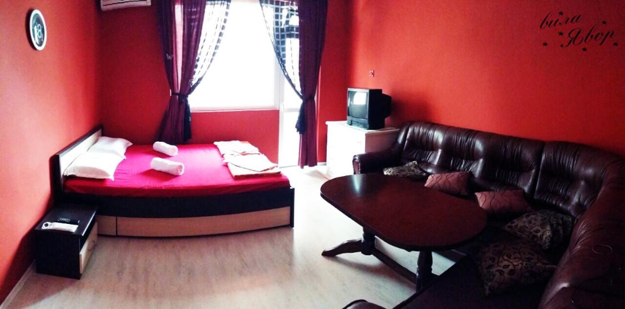 Hotel Yavor تساريفو المظهر الخارجي الصورة