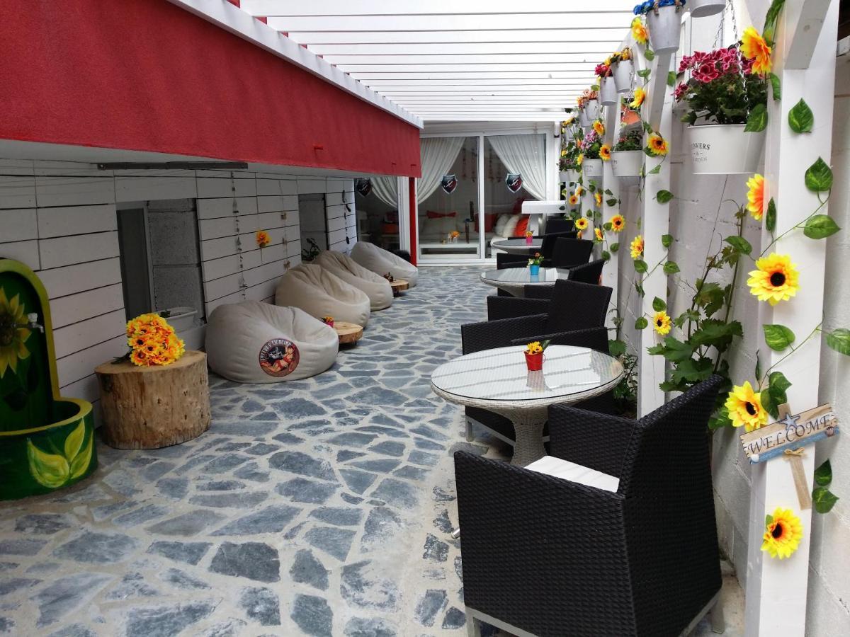 Hotel Yavor تساريفو المظهر الخارجي الصورة