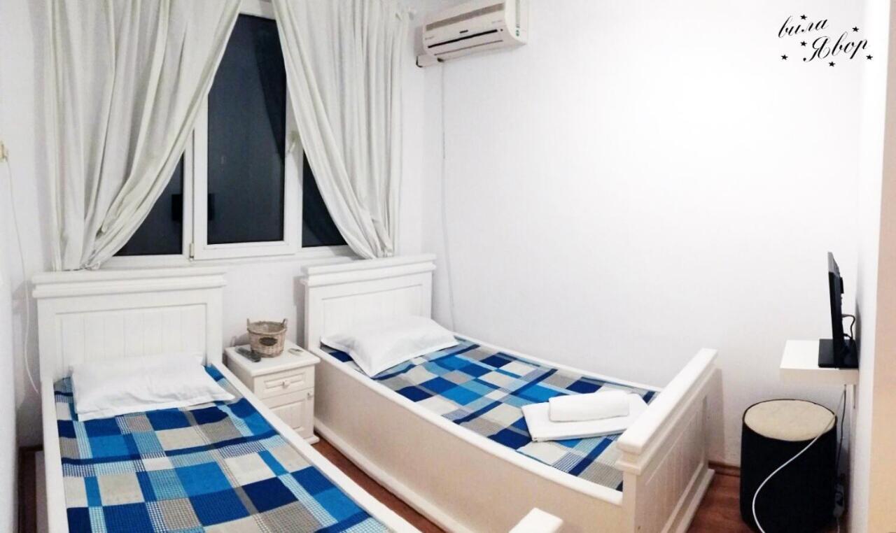 Hotel Yavor تساريفو الغرفة الصورة